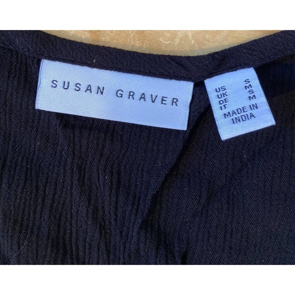 NEW Susan Graver Embroidered Crinkle Gauze V Neck Tunic Size Small Women’s Black - Picture 3 of 8